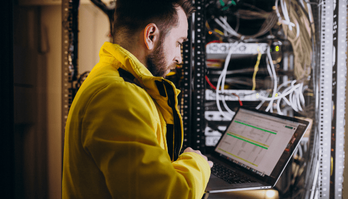 Fiber Optic Specialist