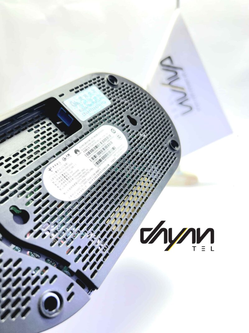نمای جانبی مودم Huawei HS8145V5